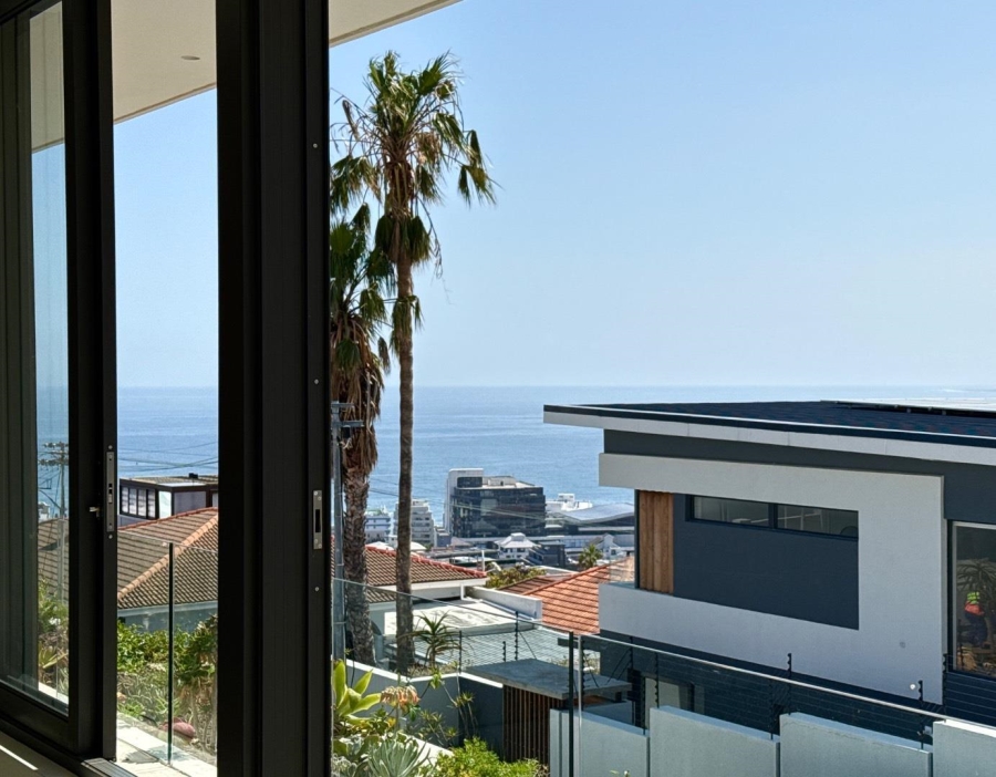 3 Bedroom Property for Sale in Fresnaye Western Cape